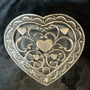 Gorge Good Corporation Heart Shaped Trinket Glass Box With Metal Lid